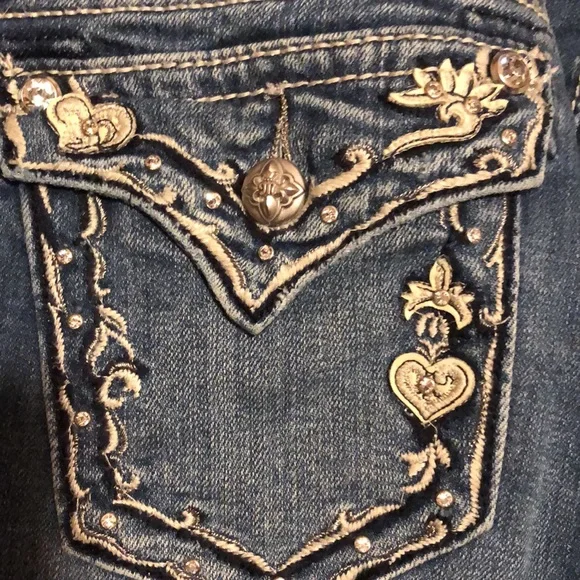 Miss Me heart bling jeans NWOT - Picture 4 of 4